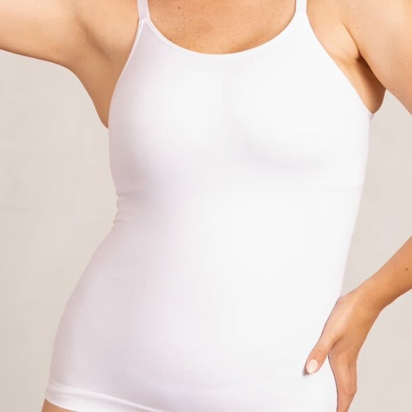 Empetua Tops - NWT Shapermint Empetua Scoop Neck Cami Top White Size XL NEW